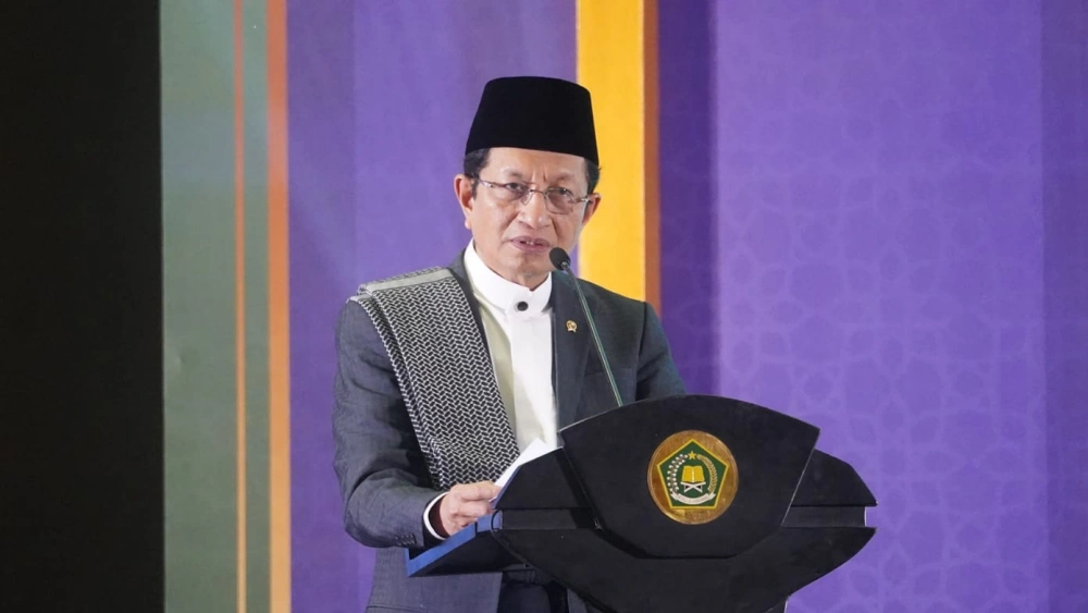 Menag Nasaruddin Umar dalam acara Istighosah Hari Santri 2025. (Kemenag.go.id)